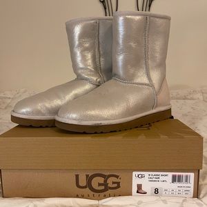 Ugg Classic Short